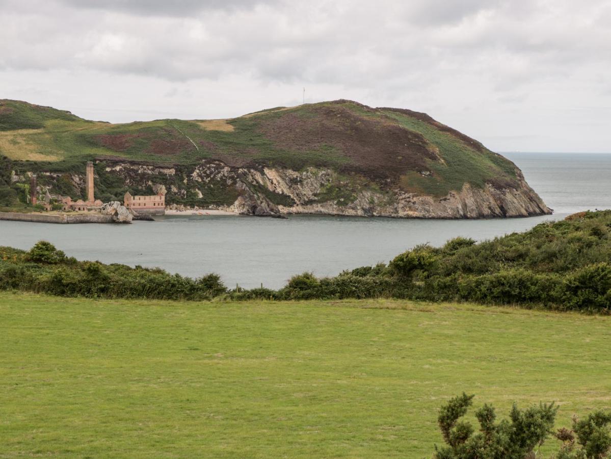 Amlwch Porthwen Lodge מראה חיצוני תמונה
